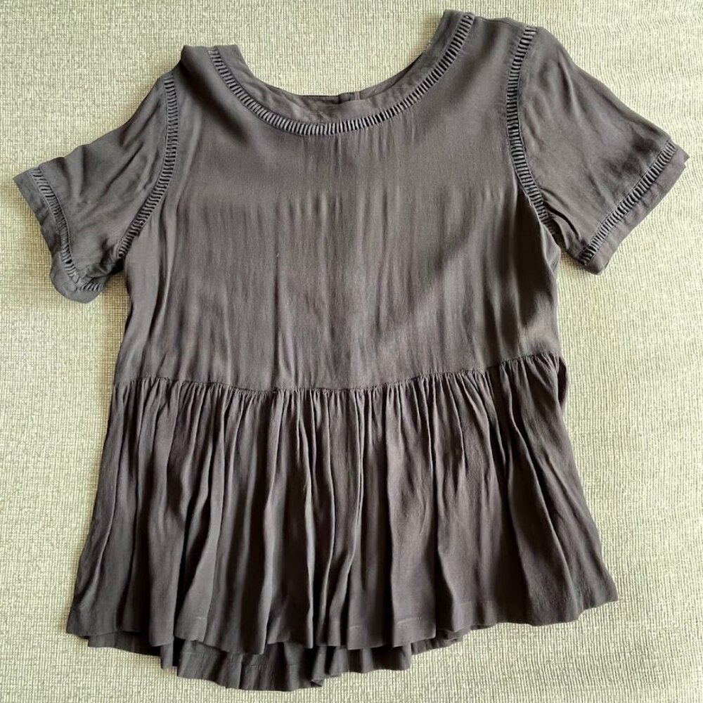 Women's Gray Peplum Top